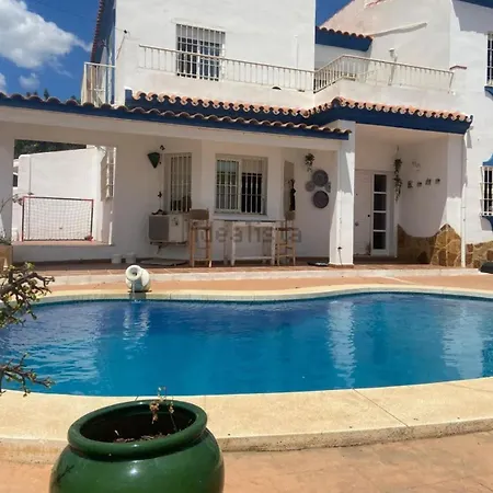 House Famara,in For Family And Friends Pool * Malaga