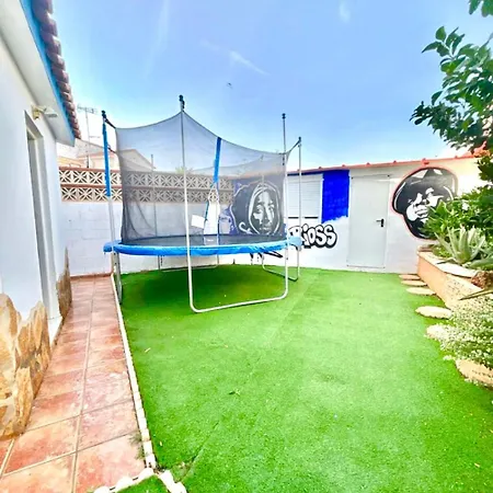 House Famara,in For Family And Friends Pool